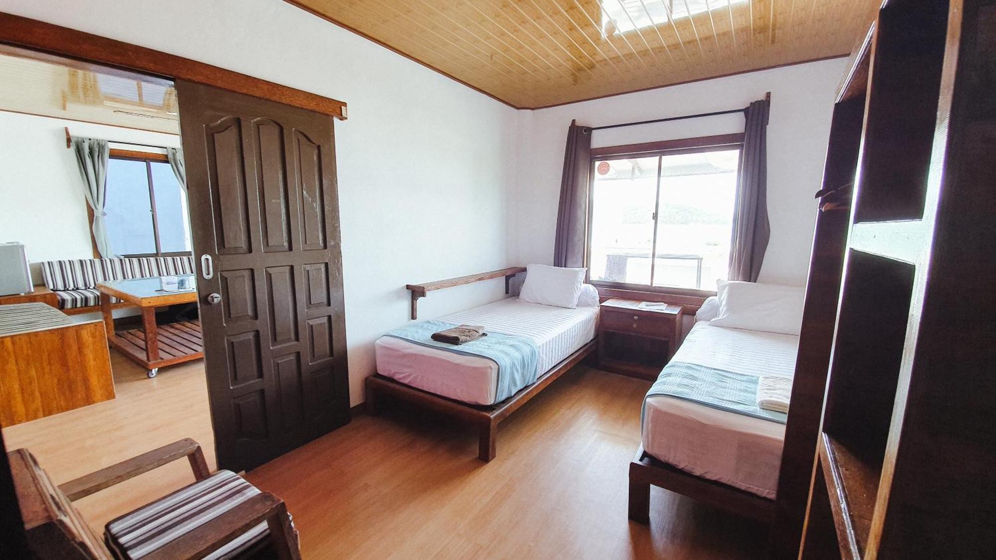 Jamburae Lodge Lagudri Extérieur photo